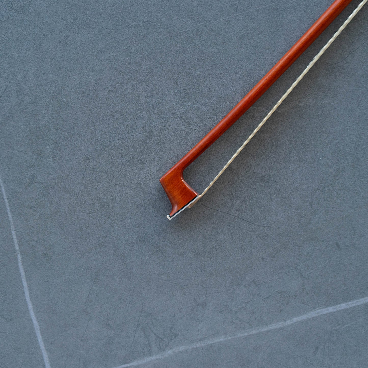 Arco Violín Sartory, pernambuco y plata