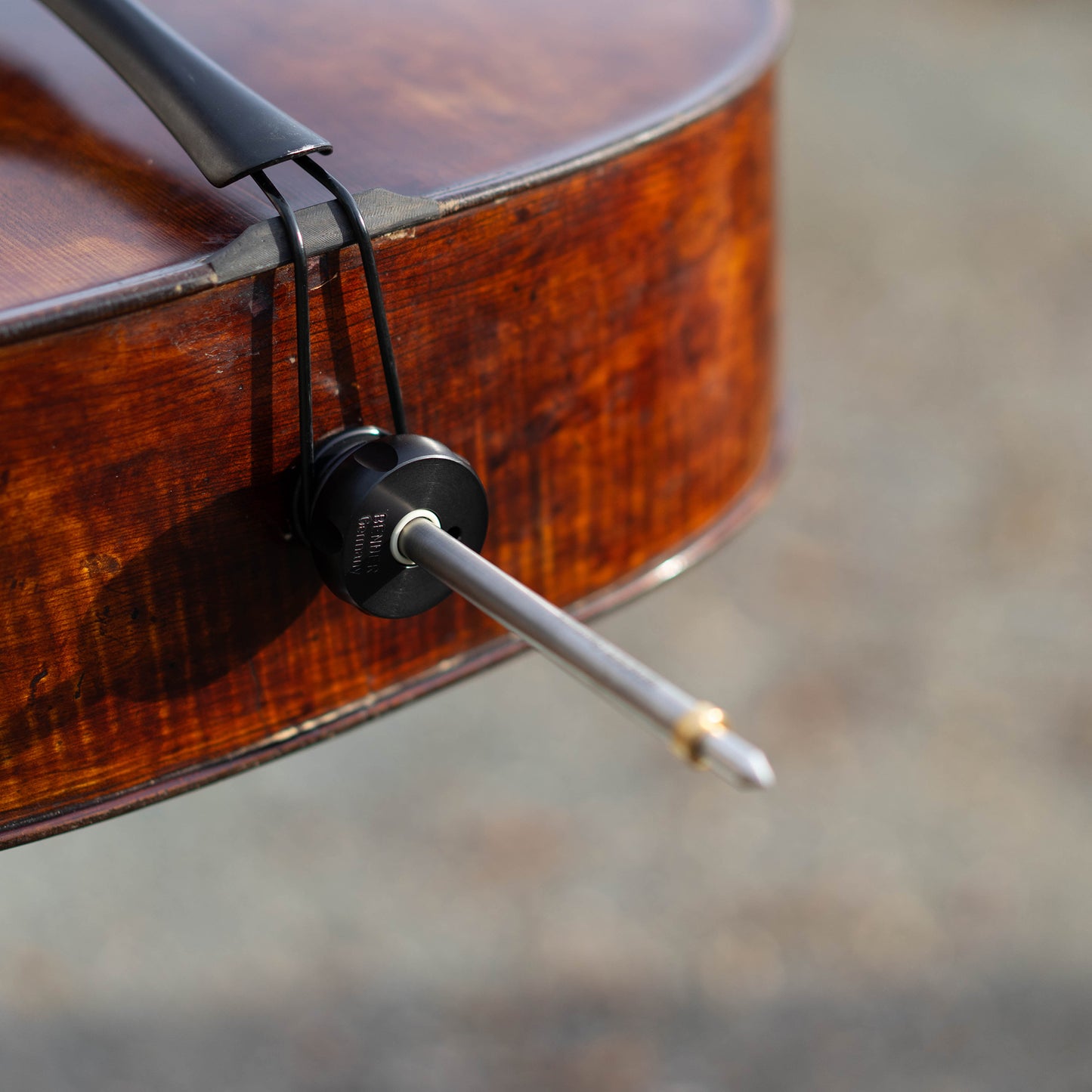 Violonchelo Mod. Stradivari / disponible