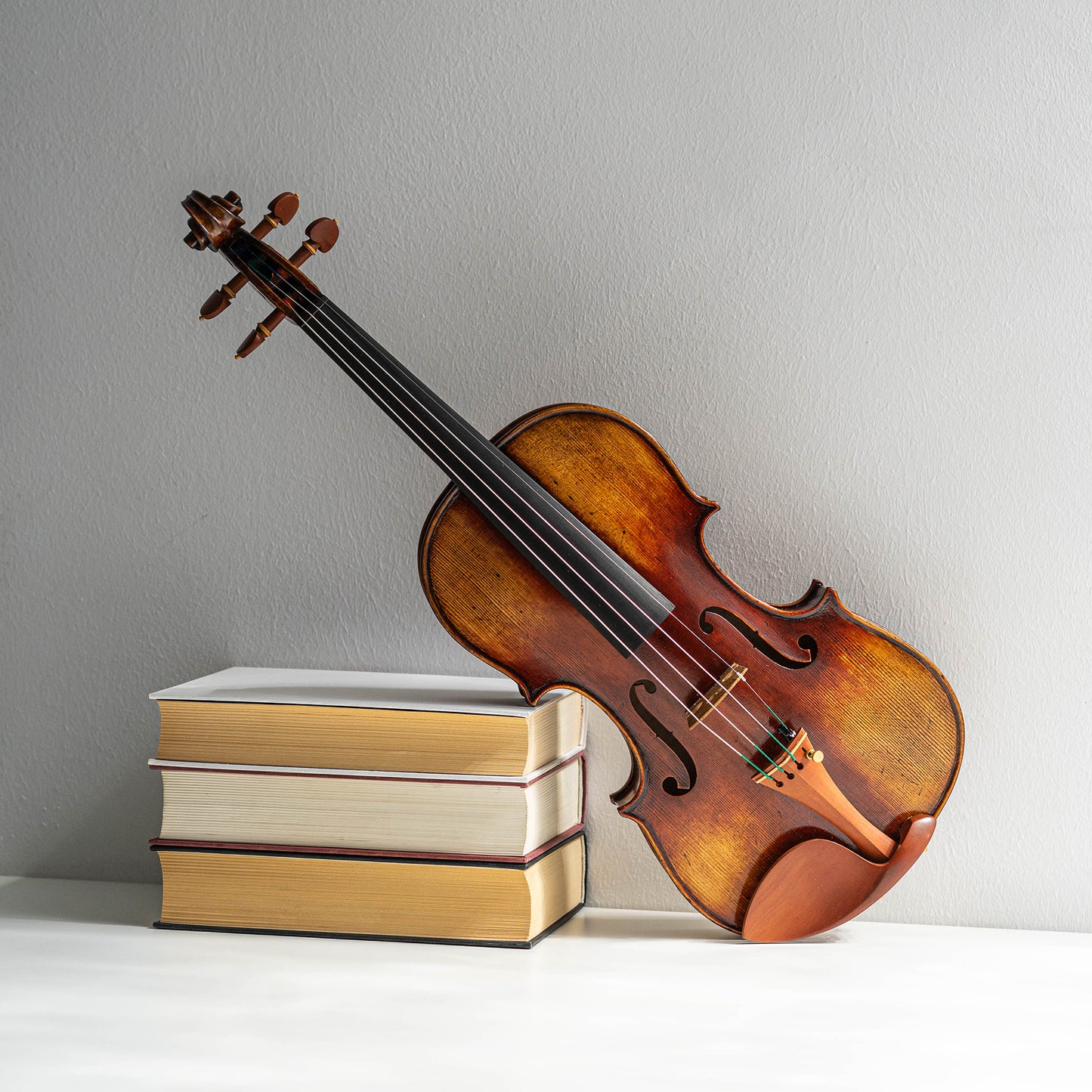 Violín Mod. Stradivari Cremonés / disponible