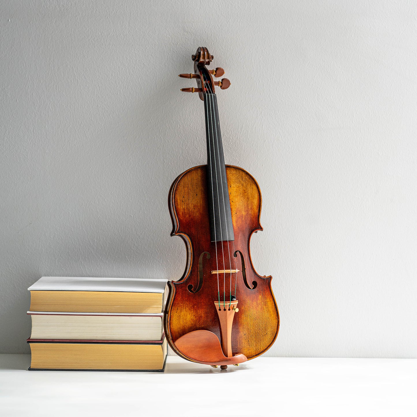 Violín Mod. Stradivari Cremonés / disponible