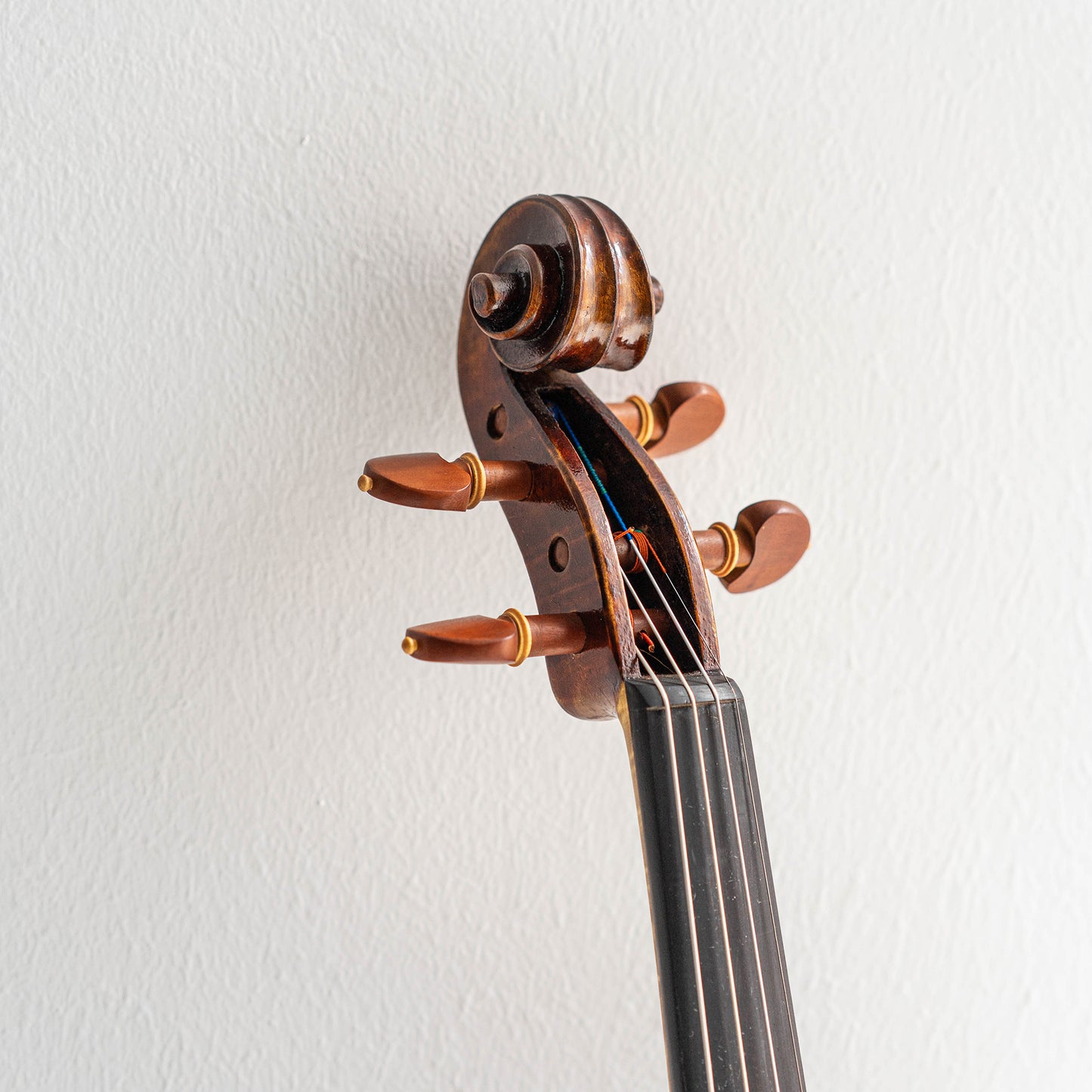 Violín Mod. Stradivari Cremonés / disponible